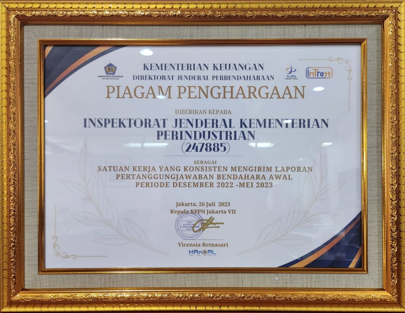 Penghargaan Direktorat Jenderal Perbendaharaan Kementerian Keuangan kepada Inspektorat Jenderal Kementerian Perindustrian